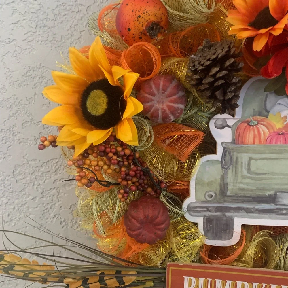 Fall wreath Handmade - Picture 3 of 5